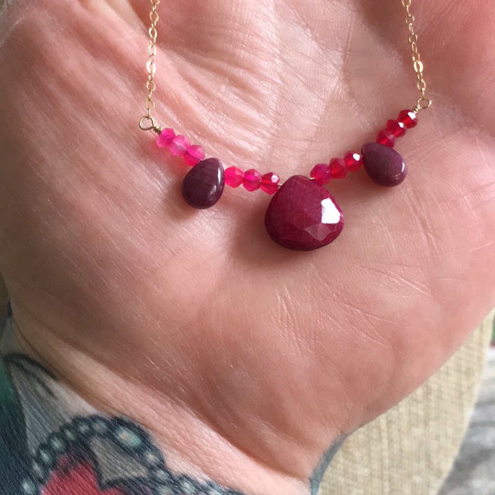 Ruby Chalcedony Necklace Gold Fill - image 4